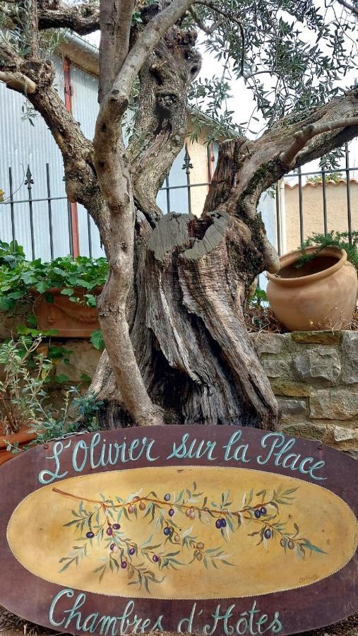 L'Olivier Sur La Place La Rochegiron Exterior photo